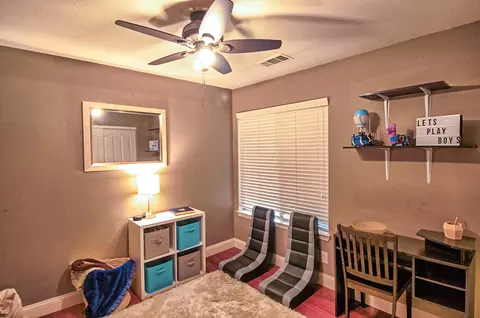 1580 Wingsetter Way, Redding, CA 96003 photo 9