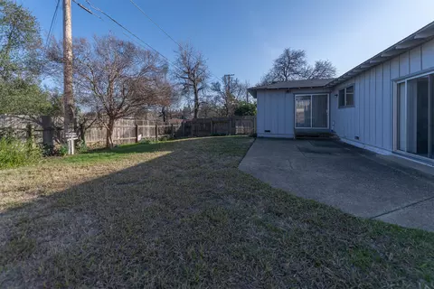 1735 Wisconsin Ave, Redding, CA 96001 photo 19