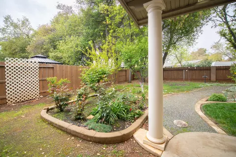 4796 Lofty Oak Dr, Redding, CA 96002 photo 23