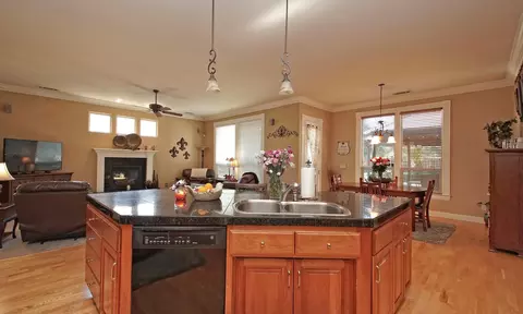 2801 Blue Horizon Dr, Redding, CA 96002 photo 19