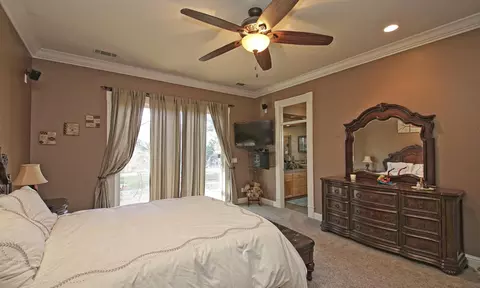 2801 Blue Horizon Dr, Redding, CA 96002 photo 5