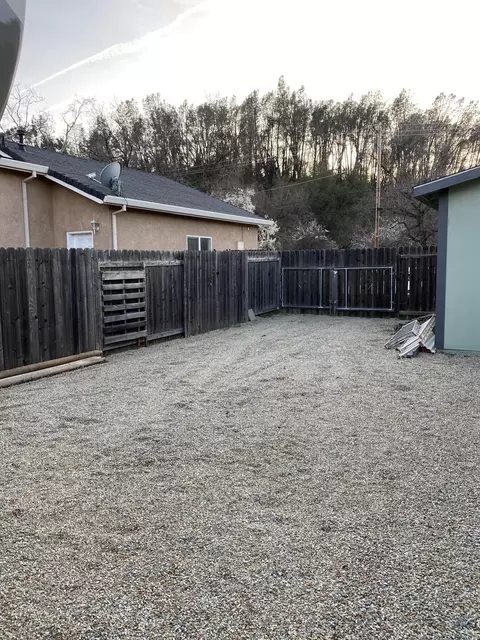 4935 Cedars Rd, Redding, CA 96001 photo 14