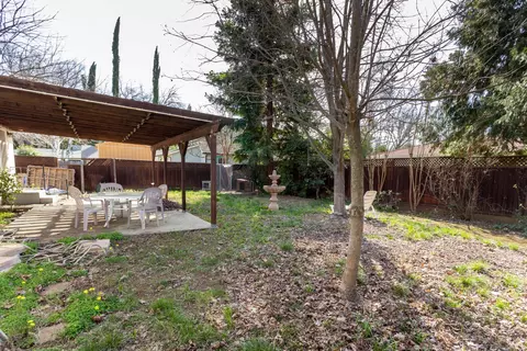 373 Revilo Dr, Redding, CA 96001 photo 21