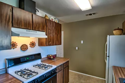 670 Crosby Ln, Red Bluff, CA 96080 photo 11