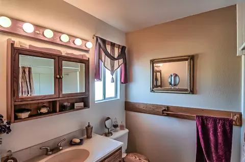 670 Crosby Ln, Red Bluff, CA 96080 photo 15