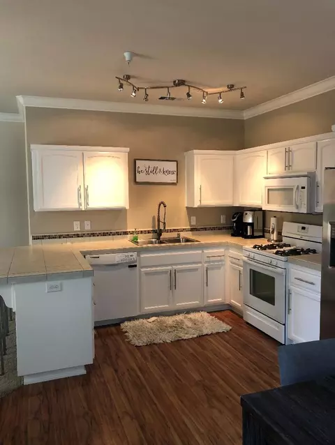 2006 Tuscany Way, Redding, CA 96003 photo 6