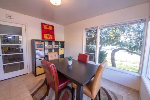 927 Florence St, Redding, CA 96001 photo 9