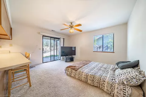 1439 Arroyo Manor Dr, Redding, CA 96003 photo 8