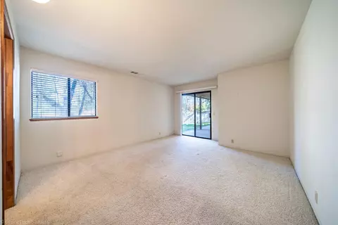 1439 Arroyo Manor Dr, Redding, CA 96003 photo 9