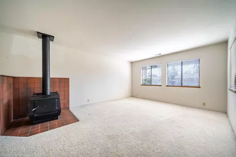 1439 Arroyo Manor Dr, Redding, CA 96003 photo 3