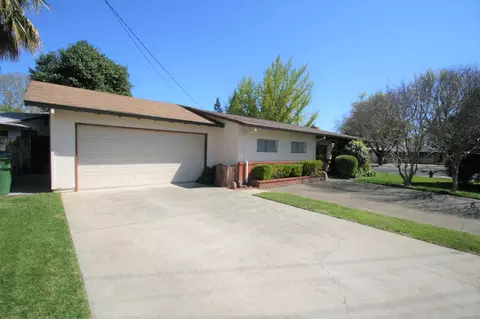 2297 Athens Ave, Redding, CA 96001 photo 4