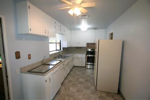 2297 Athens Ave, Redding, CA 96001 photo 15