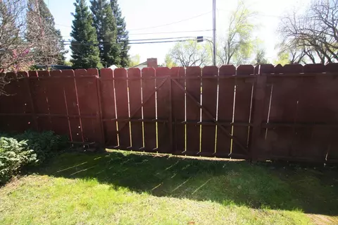 2297 Athens Ave, Redding, CA 96001 photo 35