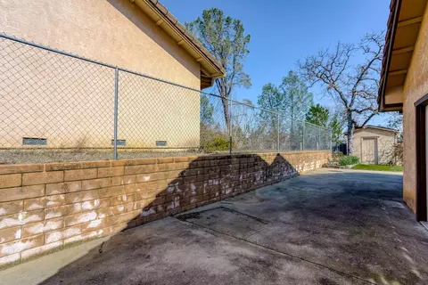 6479 Jonella Way, Redding, CA 96003 photo 39