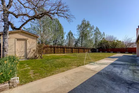 6479 Jonella Way, Redding, CA 96003 photo 5