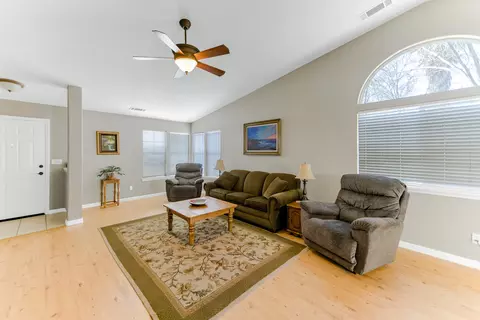 510 Viewpoint Dr, Redding, CA 96003 photo 7