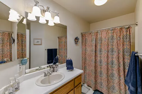 510 Viewpoint Dr, Redding, CA 96003 photo 12
