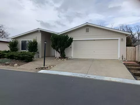 631 Volcano View Trl, Redding, CA 96003 photo 1