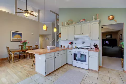 2524 Atrium Way, Redding, CA 96003 photo 6
