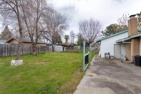 3133 Aster St, Anderson, CA 96007 photo 15