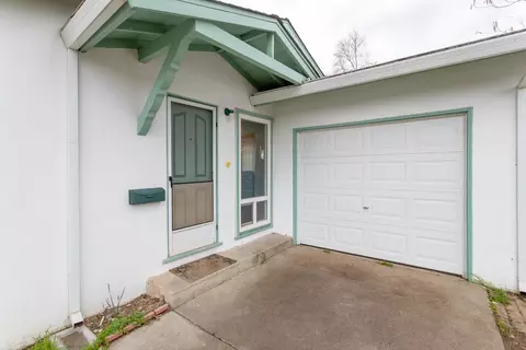 3133 Aster St, Anderson, CA 96007 photo 3