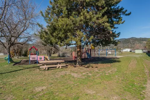 31 Trinity Vis, Lewiston, CA 96052 photo 28