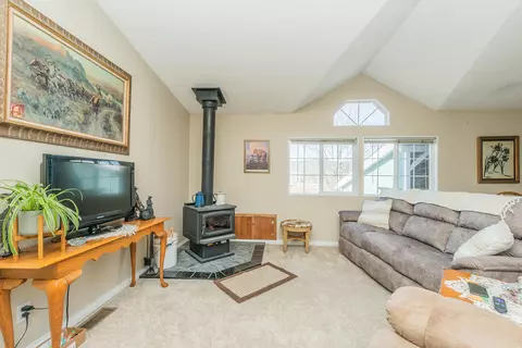 31 Trinity Vis, Lewiston, CA 96052 photo 9