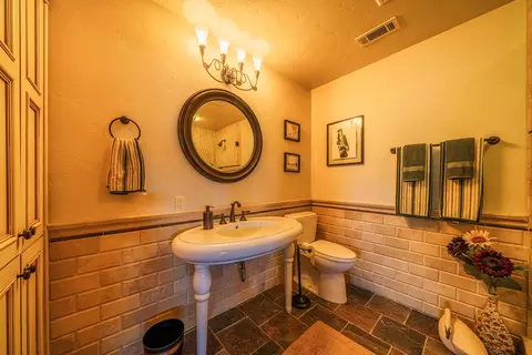 16287 Valparaiso Way, Redding, CA 96001 photo 38