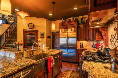 16287 Valparaiso Way, Redding, CA 96001 photo 20