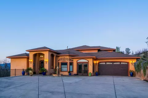 16287 Valparaiso Way, Redding, CA 96001 photo 2