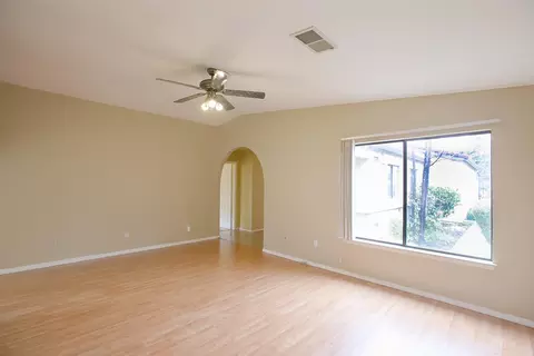 747 Flower Ash Ln, Redding, CA 96003 photo 8