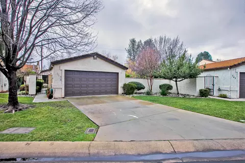 747 Flower Ash Ln, Redding, CA 96003 photo 1