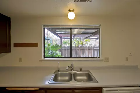 747 Flower Ash Ln, Redding, CA 96003 photo 19