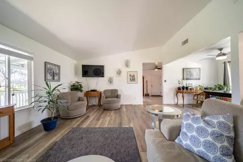 9833 Old Oregon Trl, Redding, CA 96003 photo 18