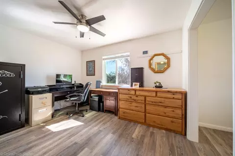 9833 Old Oregon Trl, Redding, CA 96003 photo 10