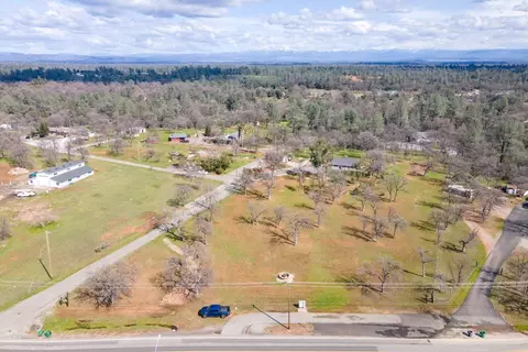 9833 Old Oregon Trl, Redding, CA 96003 photo 25