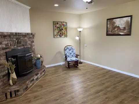21220 El Toro Ln, Redding, CA 96003 photo 18