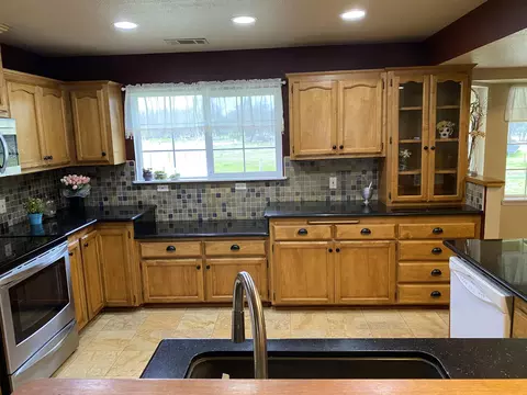 21220 El Toro Ln, Redding, CA 96003 photo 12