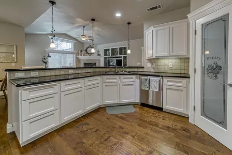19355 Jacqueline St, Anderson, CA 96007 photo 20