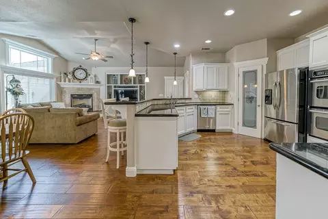 19355 Jacqueline St, Anderson, CA 96007 photo 13