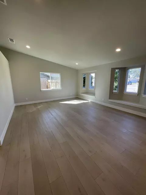 1661 Galaxy Way, Redding, CA 96002 photo 14