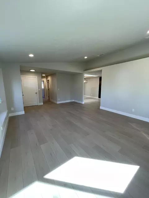 1661 Galaxy Way, Redding, CA 96002 photo 12
