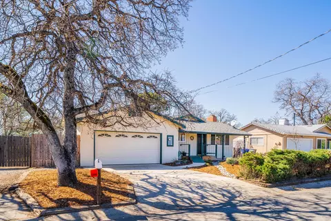 4710 Enchanted Way, Redding, CA 96001 photo 1