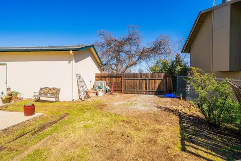 4710 Enchanted Way, Redding, CA 96001 photo 23