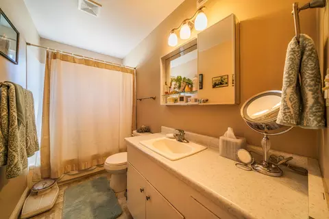 4710 Enchanted Way, Redding, CA 96001 photo 11
