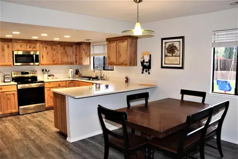 1425 Casa Vereda, Redding, CA 96003 photo 6