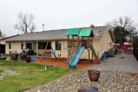 1425 Casa Vereda, Redding, CA 96003 photo 13