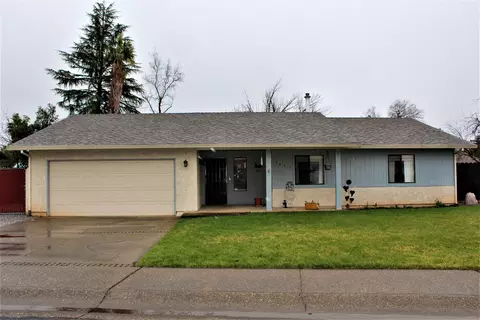 1425 Casa Vereda, Redding, CA 96003 photo 2