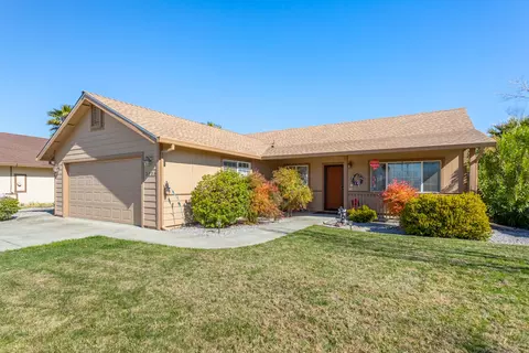3328 Oak St, Anderson, CA 96007 photo 2