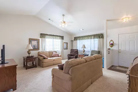 3328 Oak St, Anderson, CA 96007 photo 6